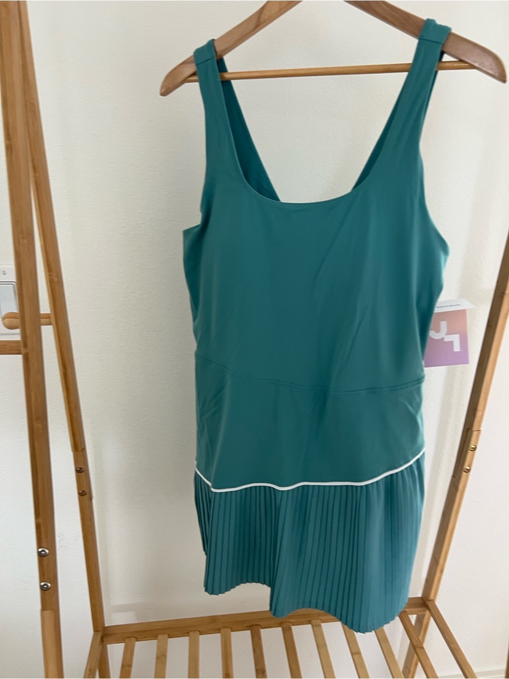 Joylab Active Pleated dress- large - Picture 5 of 6